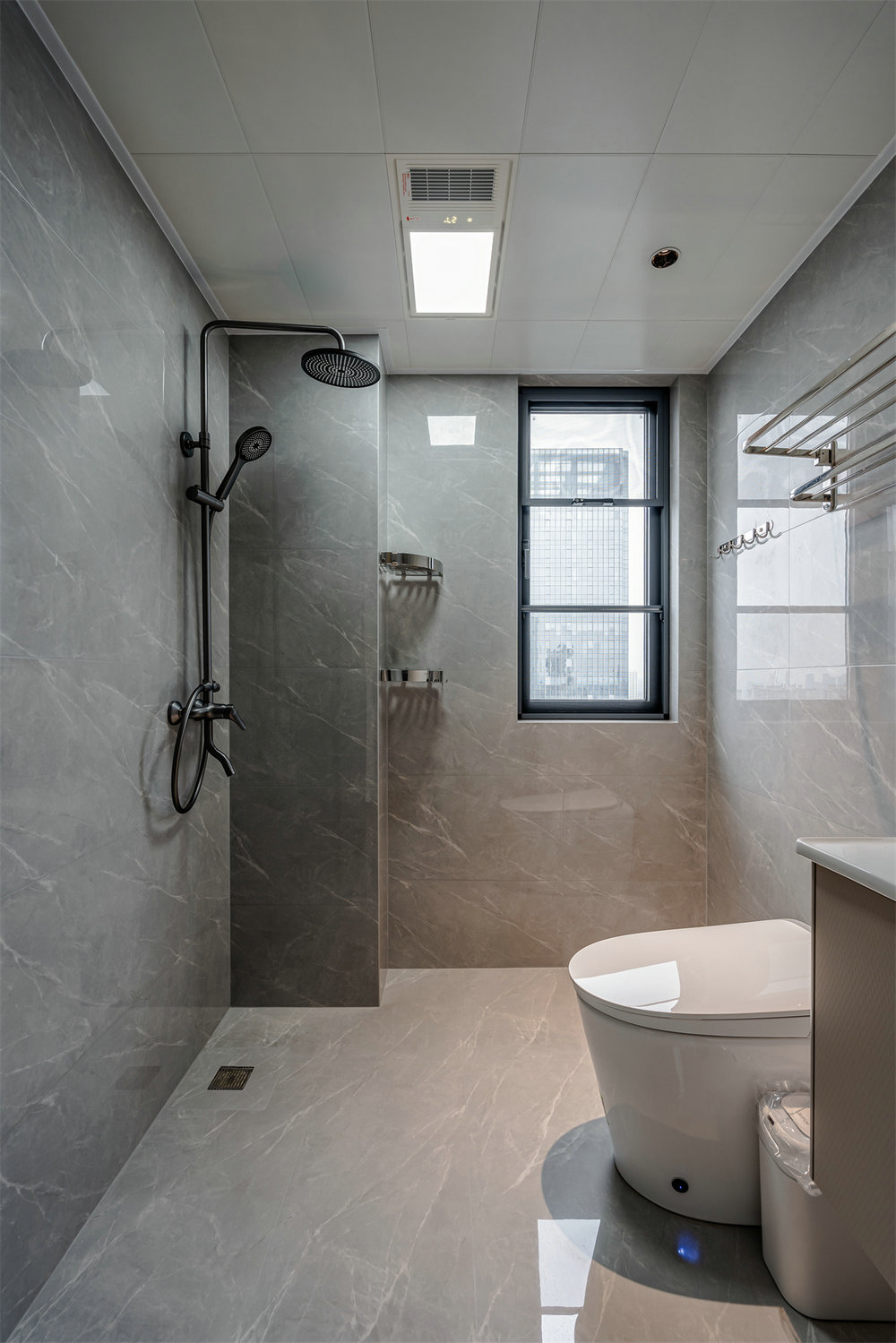 華發都薈天地117平現代風格裝修效果圖